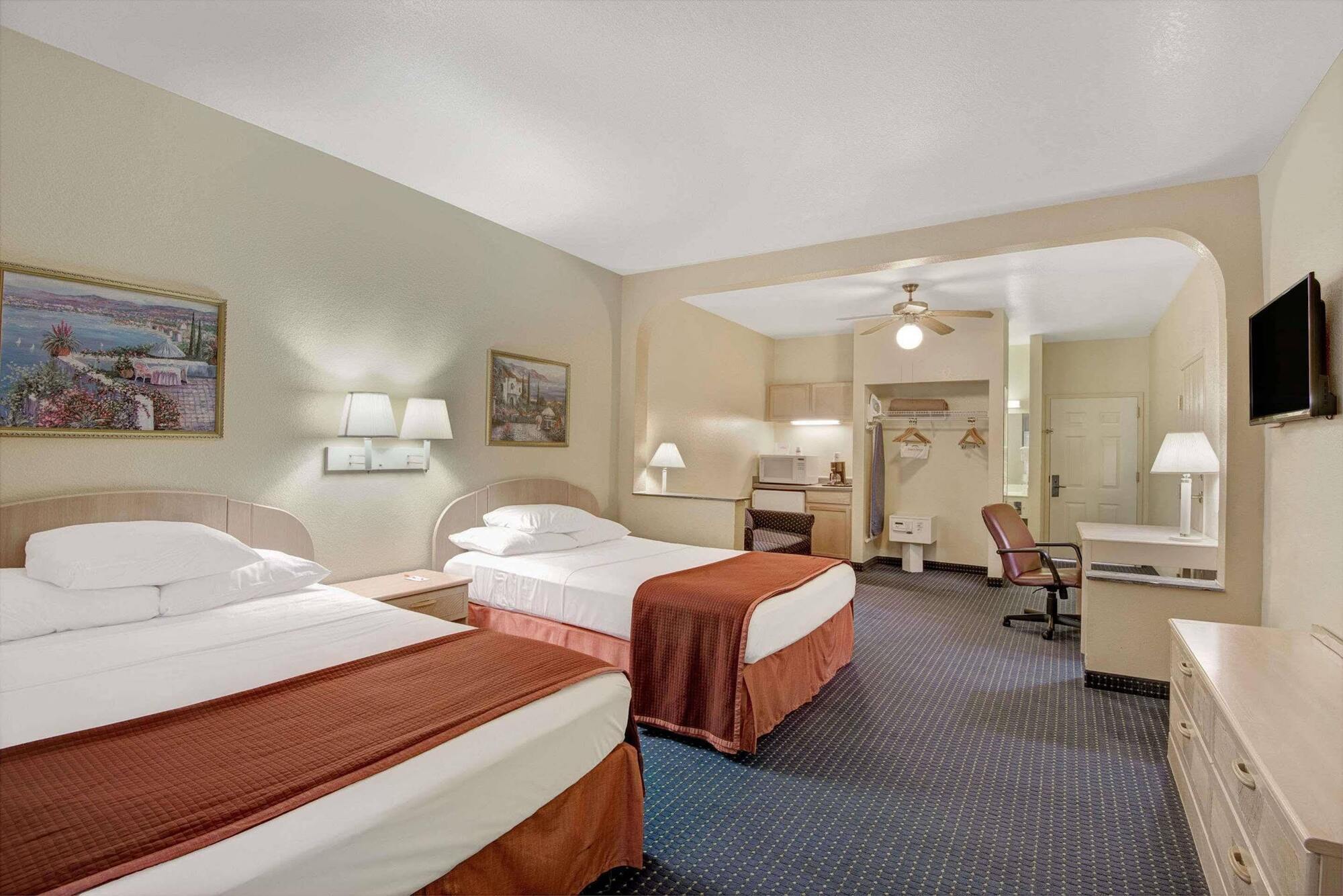 Howard Johnson By Wyndham San Antonio Hotel & Suites Zewnętrze zdjęcie